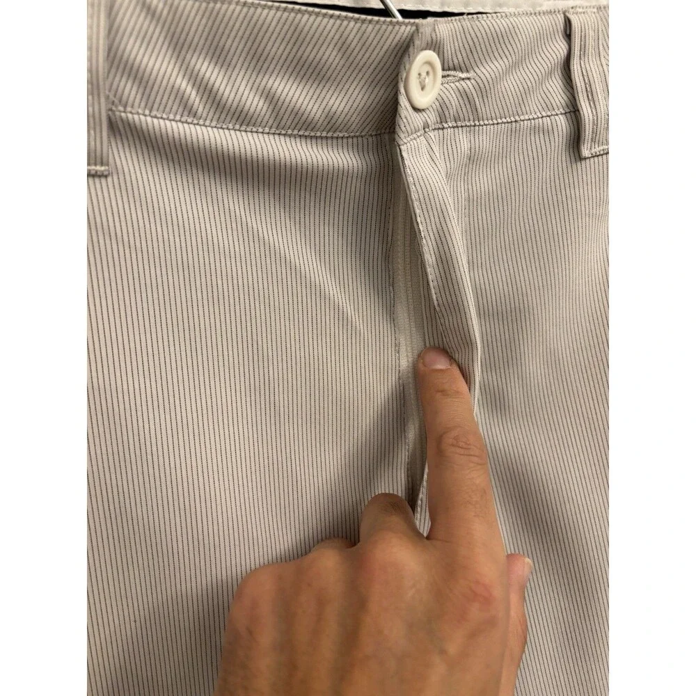 Travis Mathew Shorts Mens 38 Khaki Starnes Stretch Flat Front Performance Golf